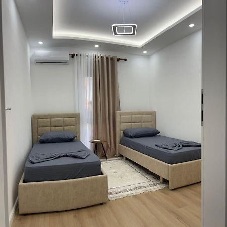 B&B Kroni 1 Shkodër Exteriör bild