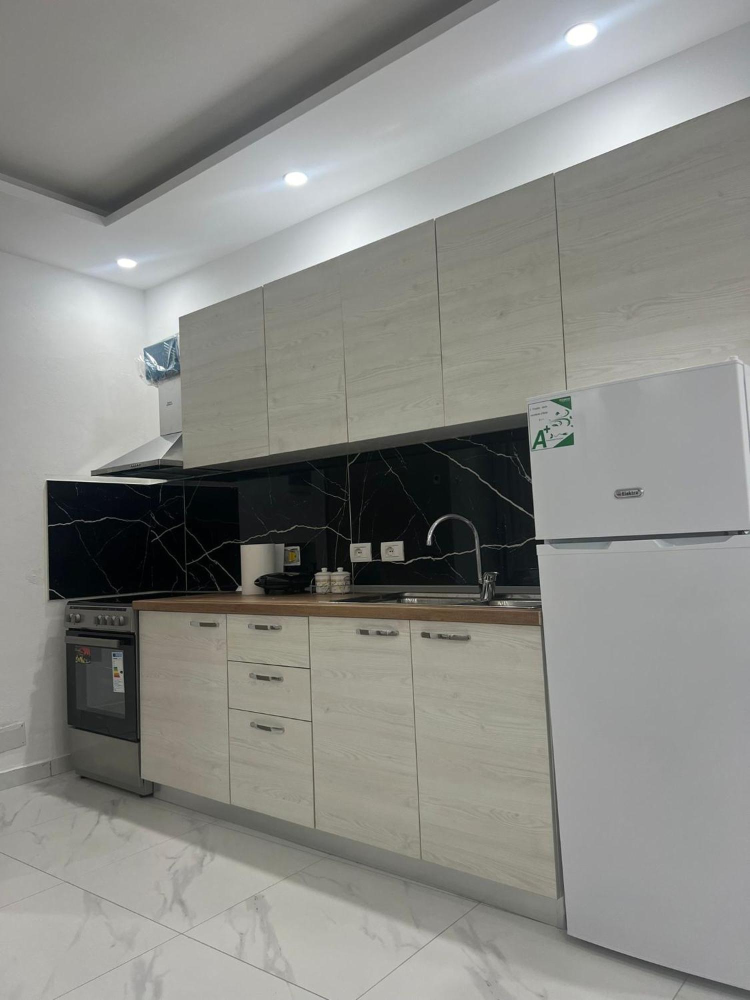 B&B Kroni 1 Shkodër Exteriör bild